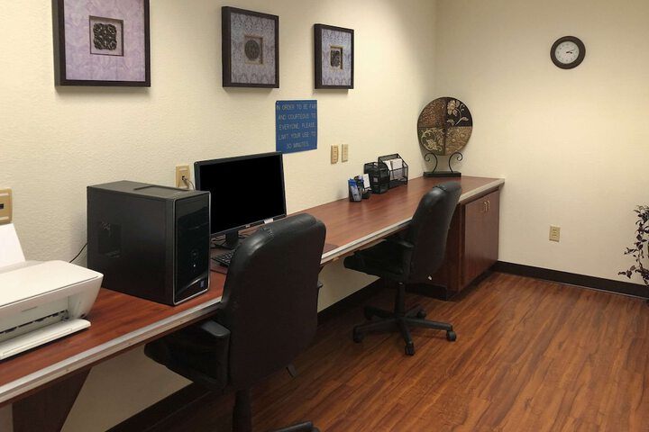 Business Center 57 of 57
