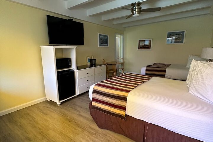 Room 22 of 41