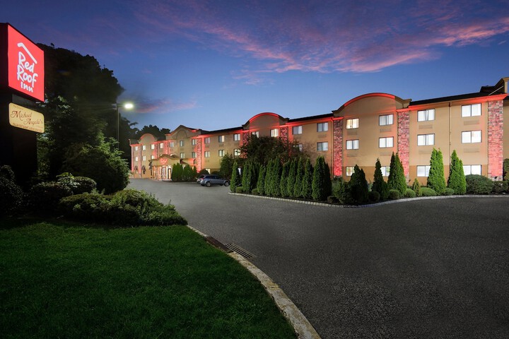 Hotel 6 of 34