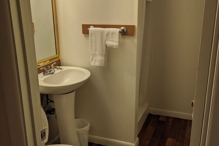 Room 14 of 21