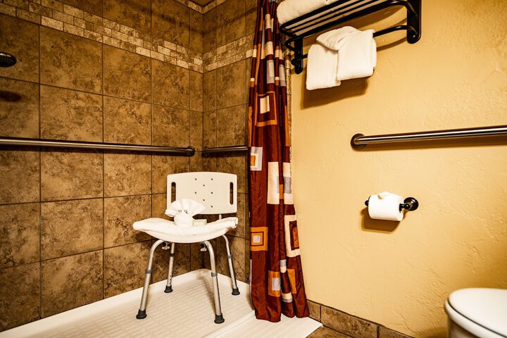 Room 48 of 69