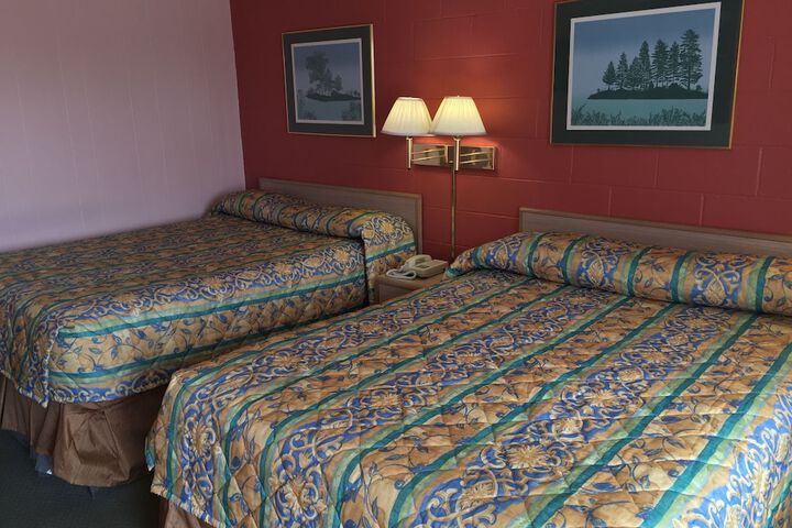 Room 21 of 38