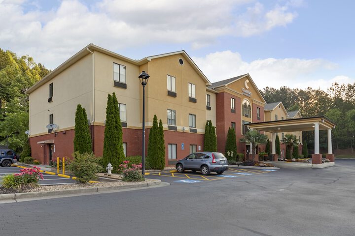 Hotel 2 of 27