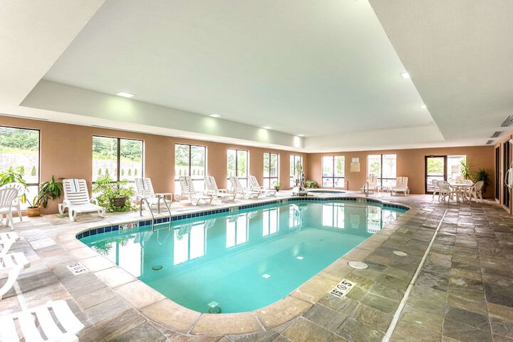 Pool 6 of 55