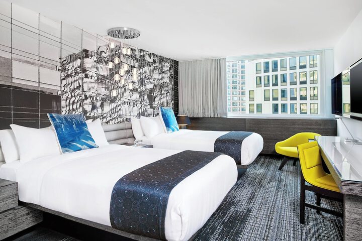 Room 44 of 71
