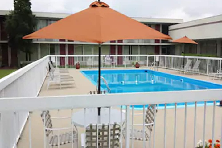 Pool 3 of 43
