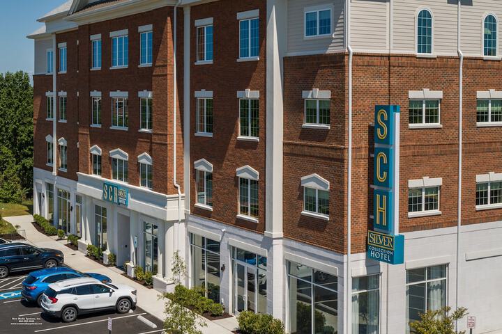 Silver Collection Hotel
