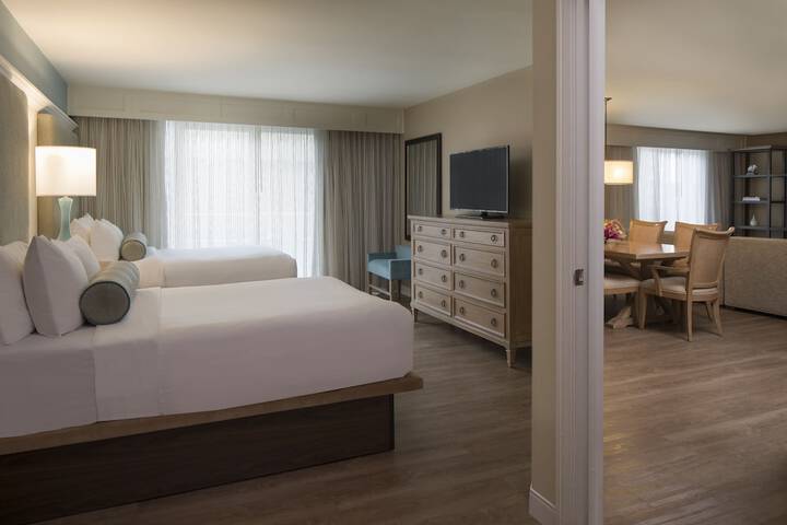 Edgewater Beach Hotel
