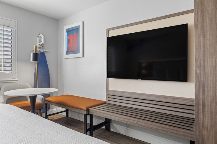 Hotel Skye SFO