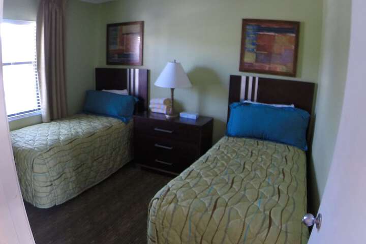 Room 15 of 42