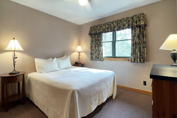 Mountain Springs Lake Resort