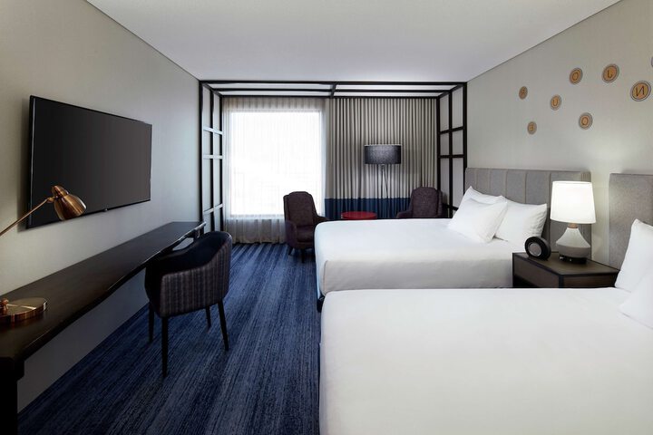 DoubleTree by Hilton Montreal