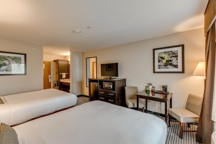 Best Western Lakewinds