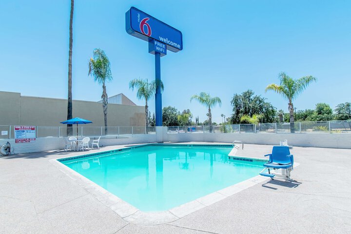 Pool 9 of 31