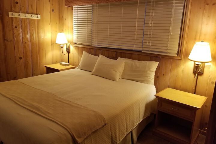 Room 138 of 229