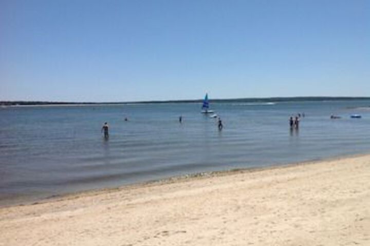 Jamesport Bay Suites
