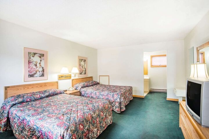 Room 26 of 42