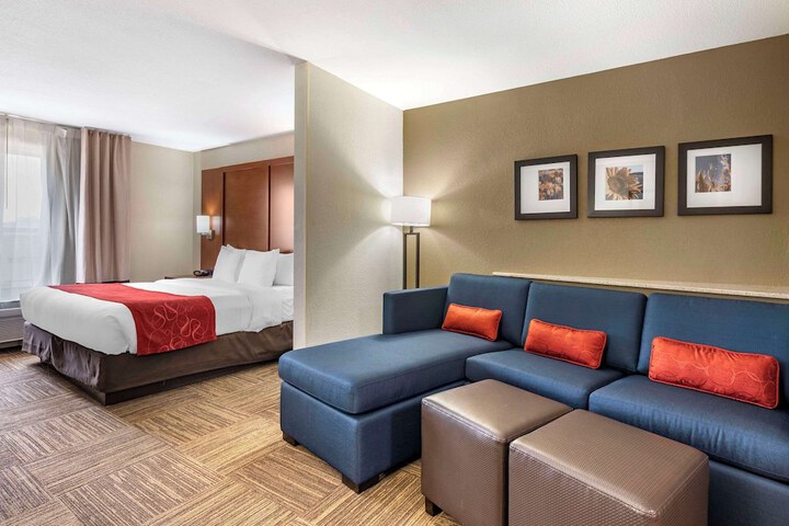 Room 46 of 67