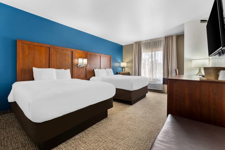 Comfort Inn & Suites Augusta West Near Fort Gordon