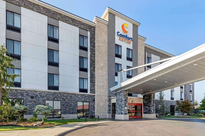 Hotel 2 of 44