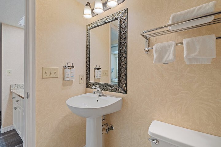 Holiday Inn & Suites Clearwater Beach S-Harbourside by IHG