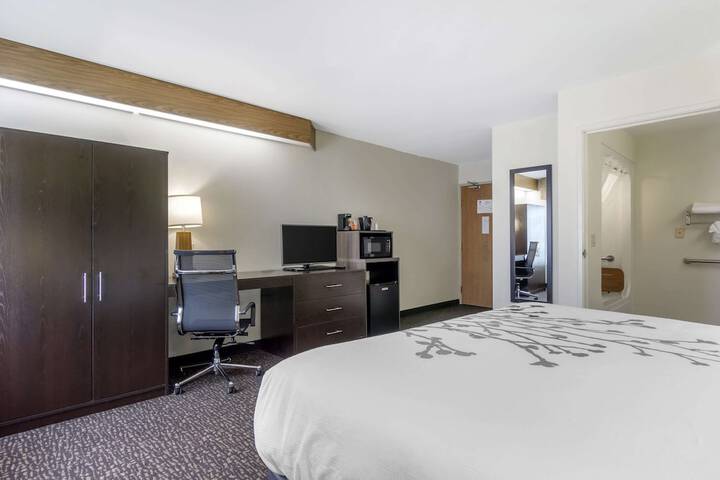 Room 29 of 67