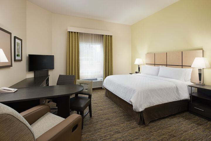 Room 25 of 27