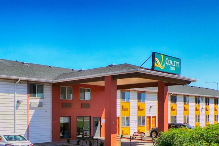 Hotel 9 of 61