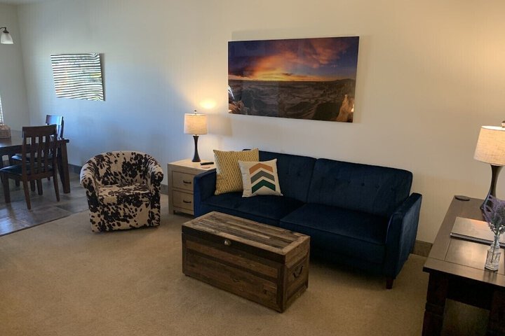 Room 27 of 46