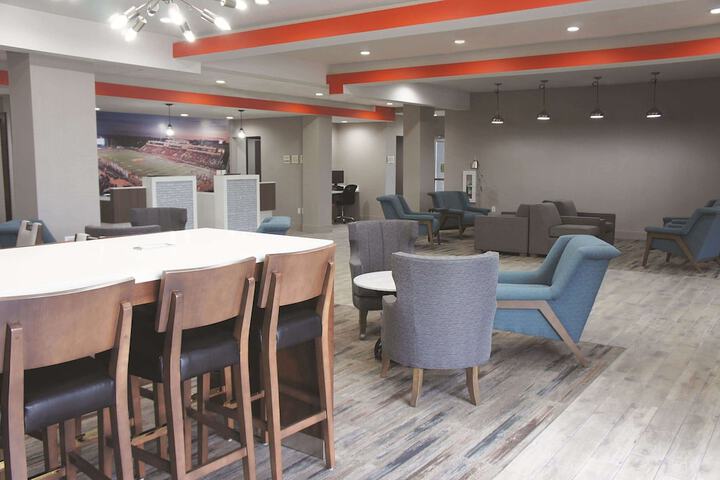 Hotel Interior 11 of 41