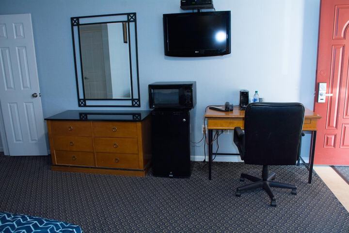 Room 35 of 44