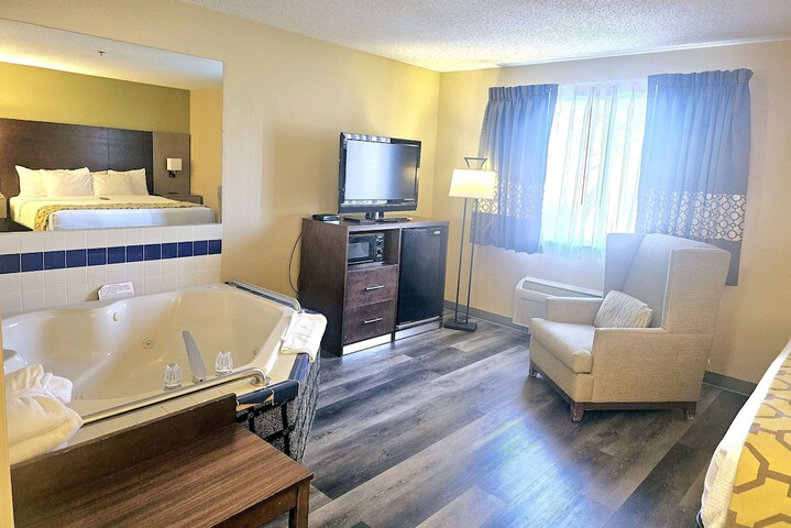 Room 20 of 36