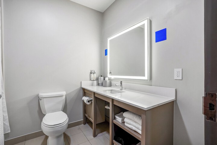 Holiday Inn Express & Suites Jacksonville - Atlantic Beach by IHG