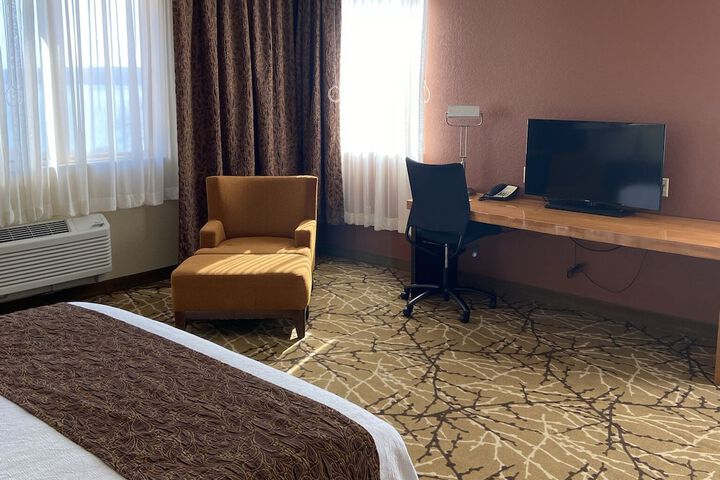 Room 11 of 23