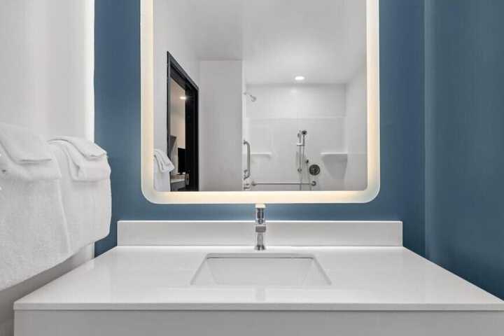 StudioRes by Marriott Oak Ridge
