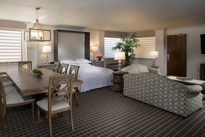 Room 20 of 113
