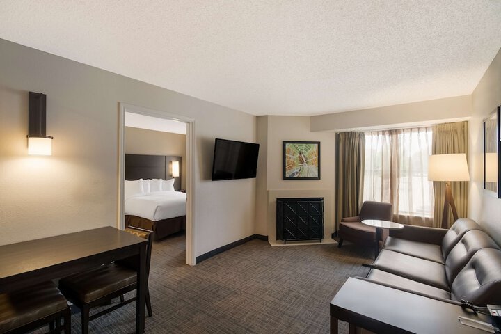 Room 21 of 50
