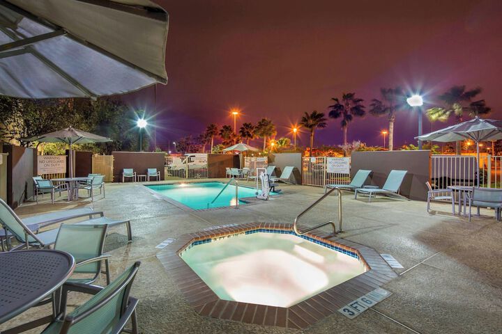 Pool 2 of 15