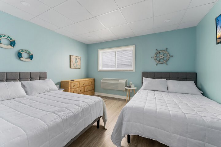 Room 5 of 38