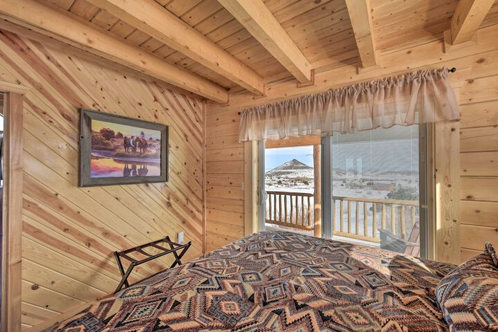Rio Grande National Forest Cabin: Views & Hot Tub