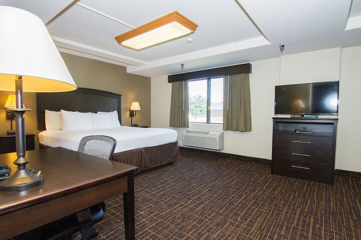 Room 46 of 76