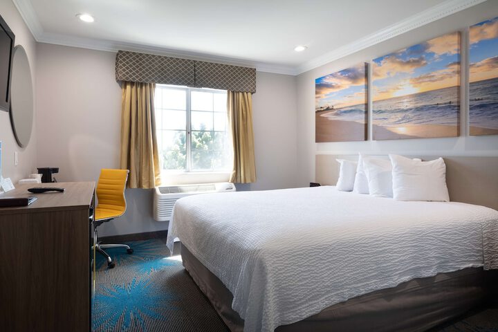 Room 42 of 79