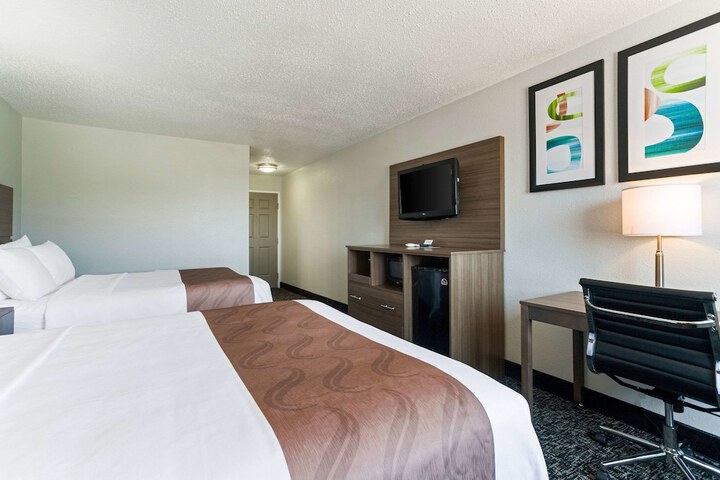 Room 14 of 31