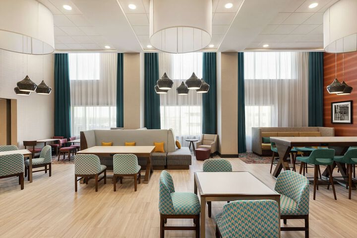 Breakfast/Coffee Service 48 of 59