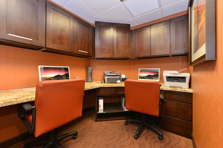 Business Center 64 of 65