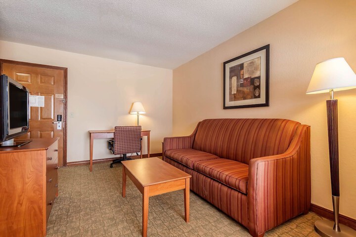 Room 19 of 31