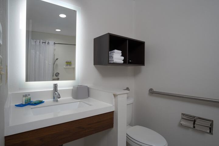 Room 20 of 56