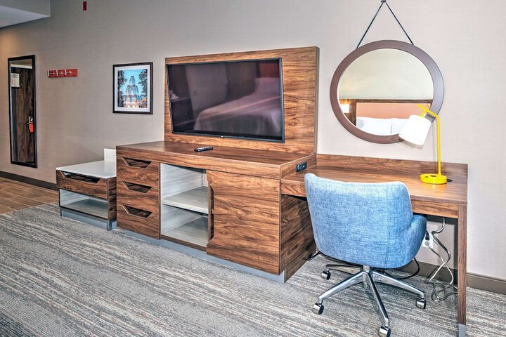 Hampton Inn by Hilton Ottawa