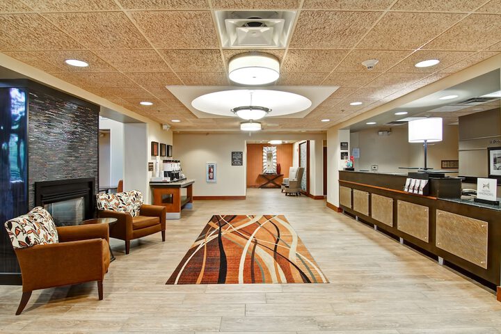 Hotel Interior 9 of 36