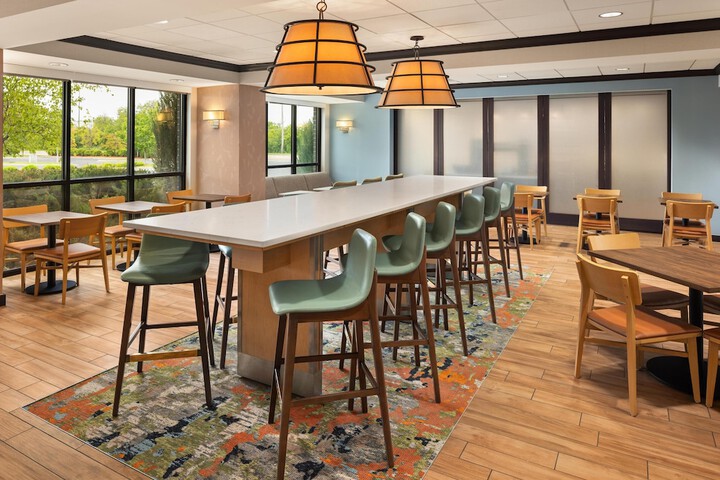 Hampton Inn Minneapolis-Roseville